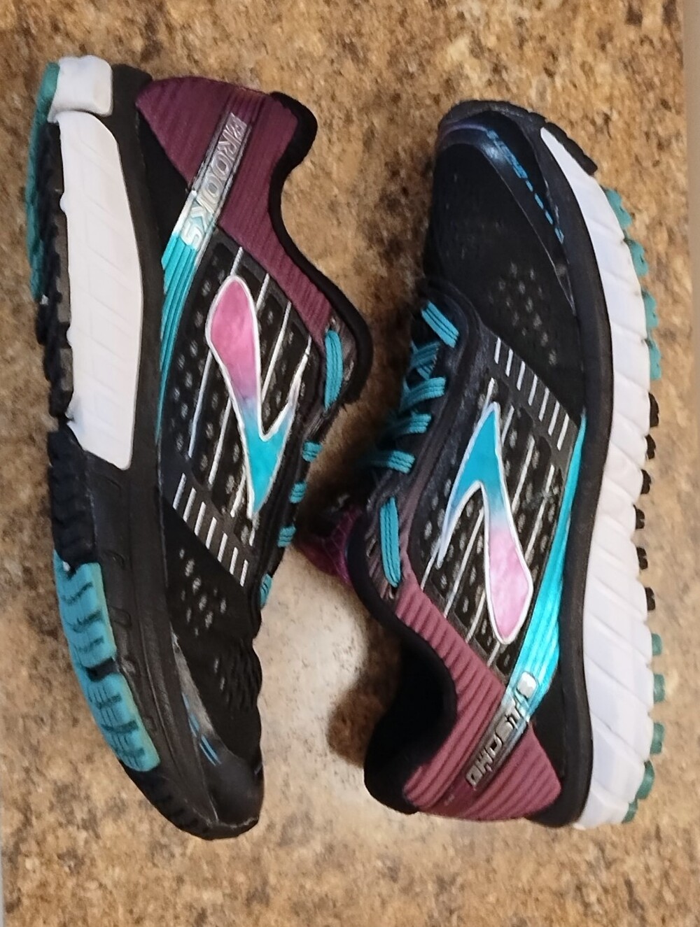 Brooks Ghost 9 Running Shoes  1202252A092 Size 8.5 Women's Narrow 2A purple/Teal